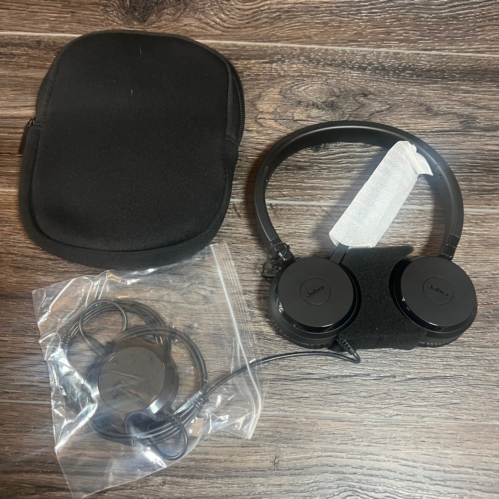 Jabra Evolve 40 MS Stereo Wired Headset Microsoft Teams USB 3.5mm ENC060 Black